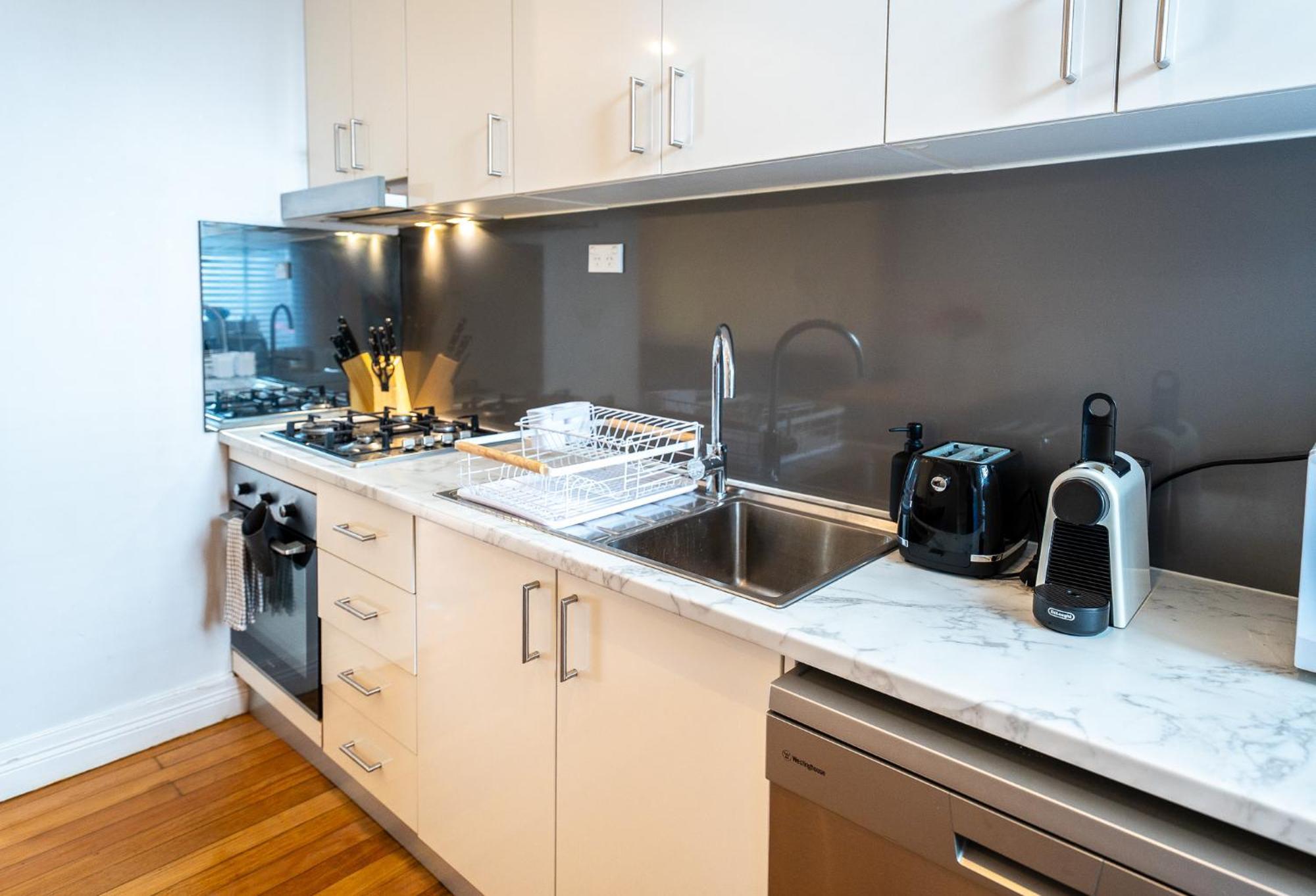 Holiday home Superb 2 Bedroom House Woolloomooloo Nsw